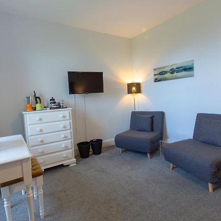 Cosy Wolf Bed & Breakfast Freshwater Eksteriør bilde